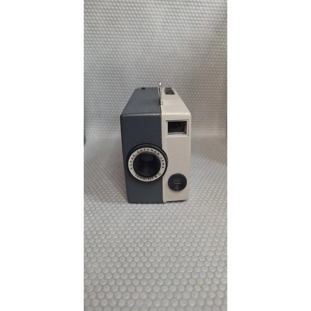Vintage Kodak Instamatic M4 Movie Camera Great Shape Untested w/Original Box